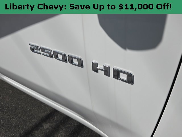 2024 Chevrolet Silverado 2500HD photo 4