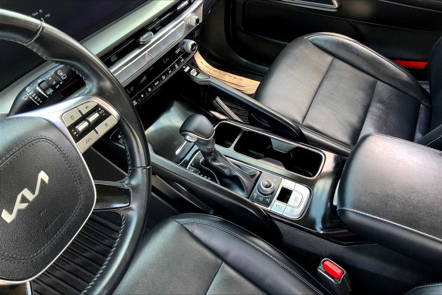 2023 Kia Telluride S photo 13