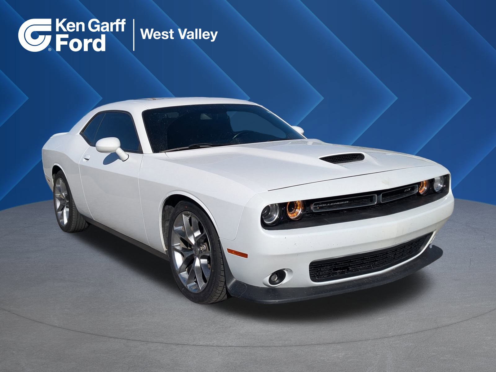 2022 Dodge Challenger GT's photo