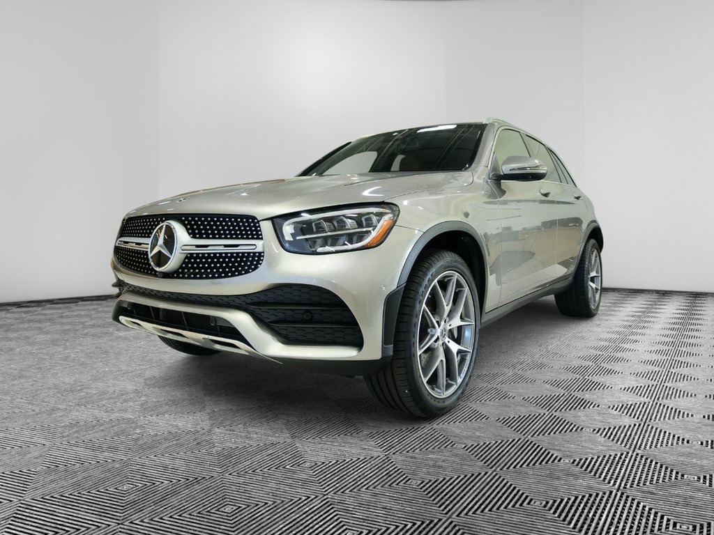 2022 Mercedes-Benz GLC GLC300's photo