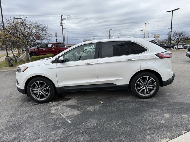 2019 Ford Edge Titanium photo 4