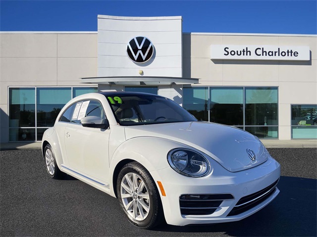 2019 Volkswagen Beetle SE