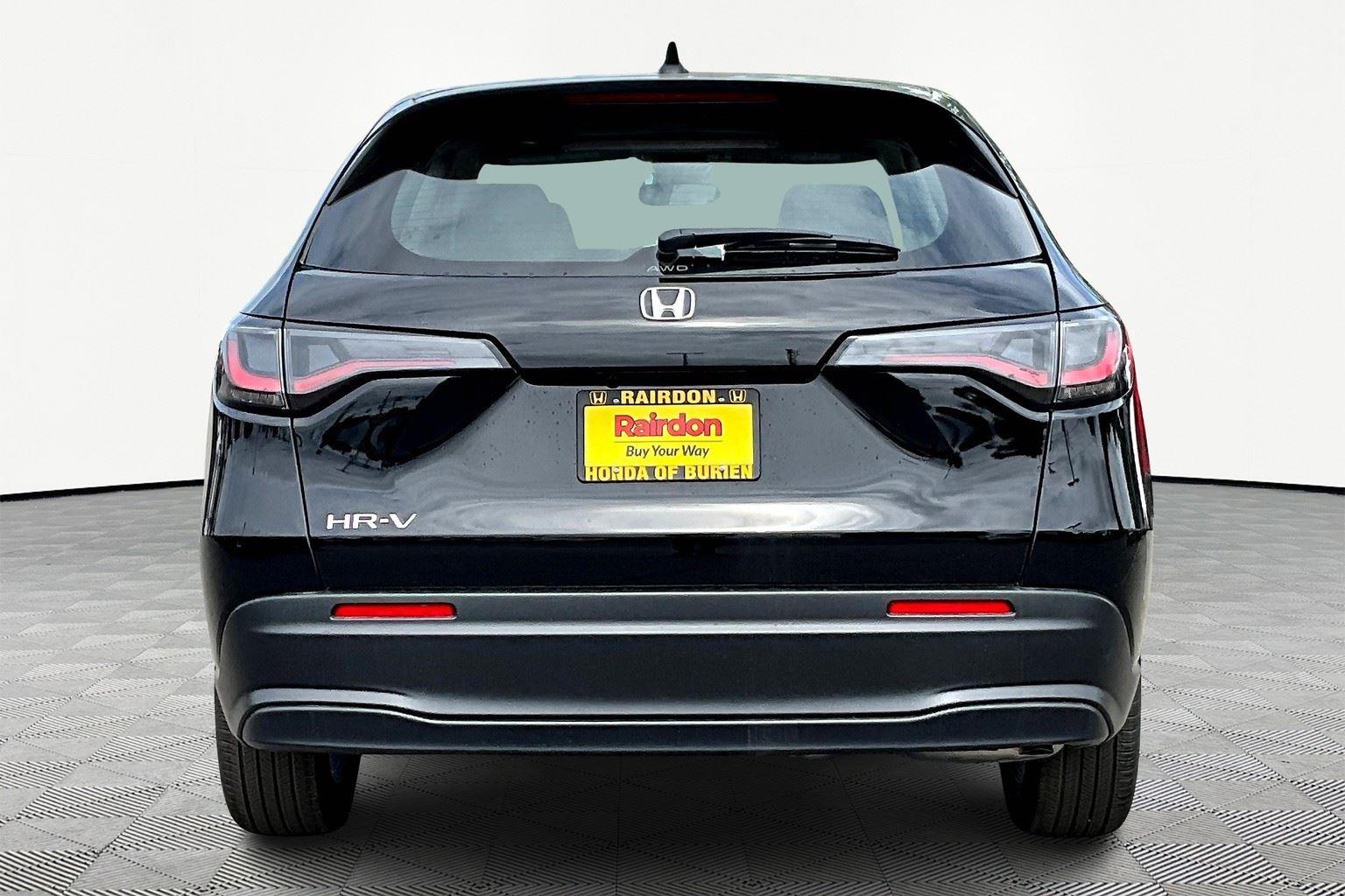 2025 Honda HR-V LX photo 4