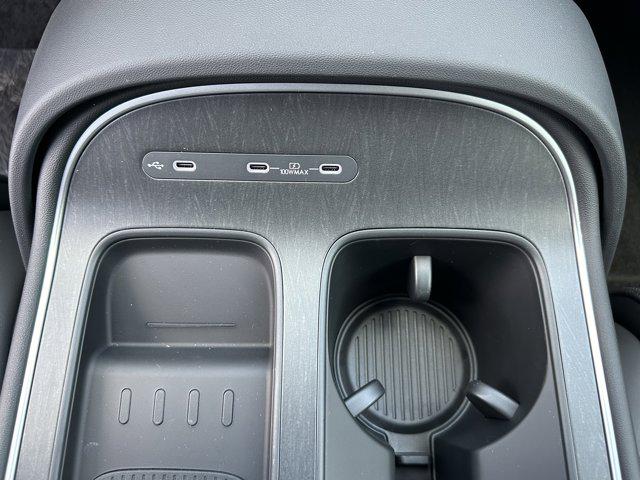 2026 Hyundai Palisade SEL photo 27
