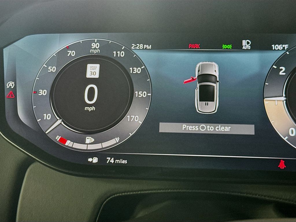 2023 Land Rover Range Rover Sport SE photo 4