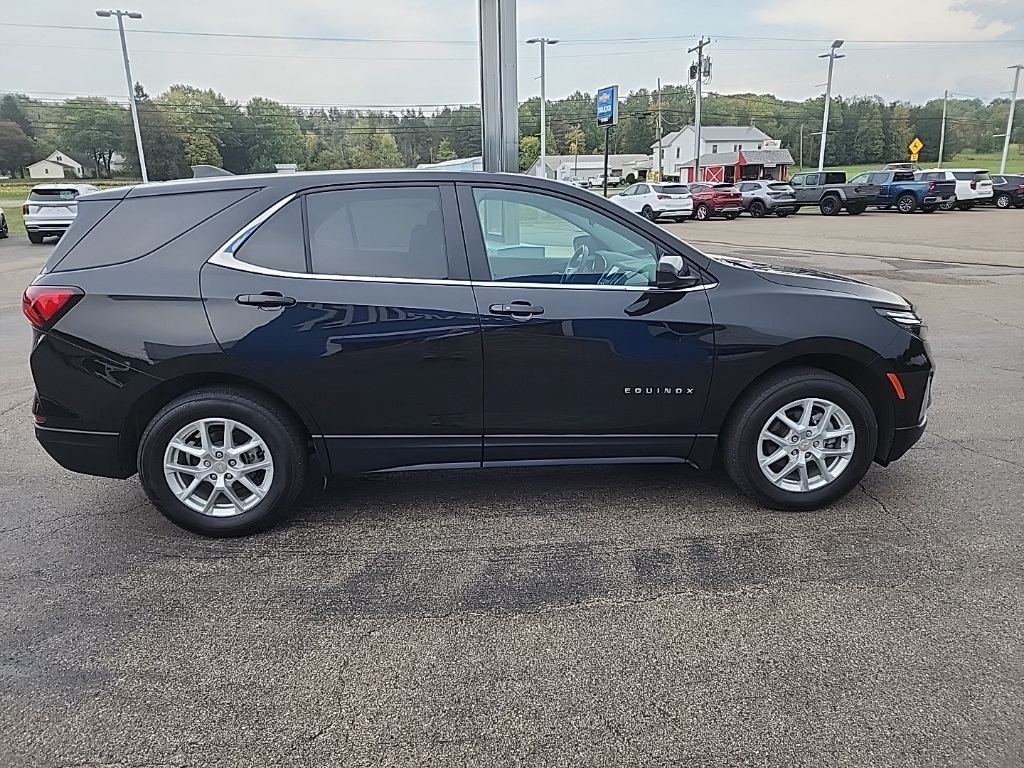 2022 Chevrolet Equinox LT photo 5