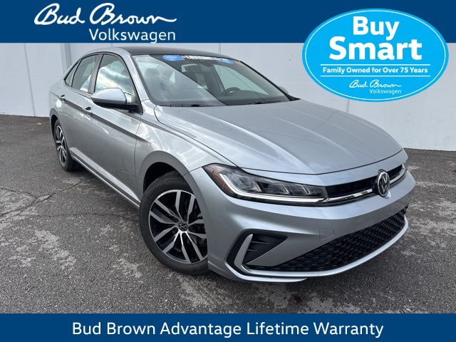 2026 Volkswagen Jetta SE's photo