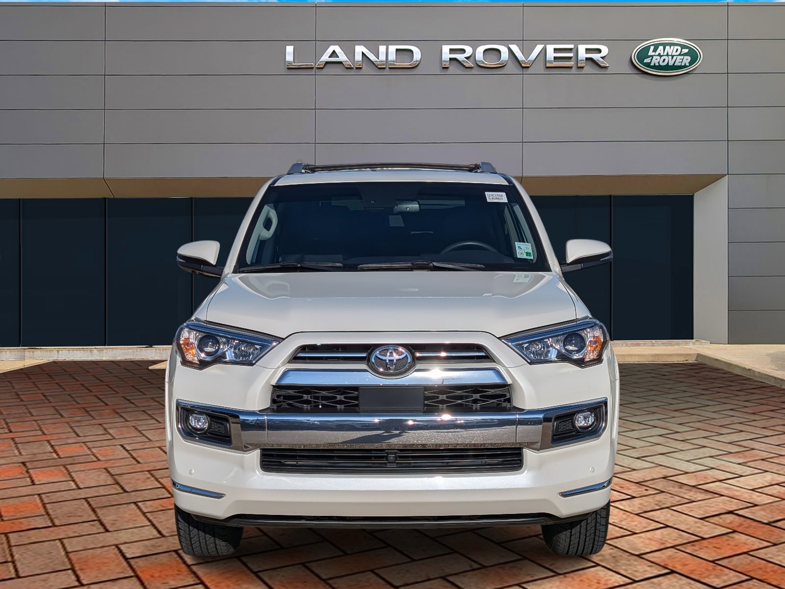 2023 Toyota 4Runner Limited photo 2