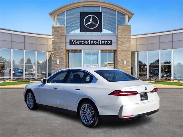 2025 Bmw 530i xDrive photo 3