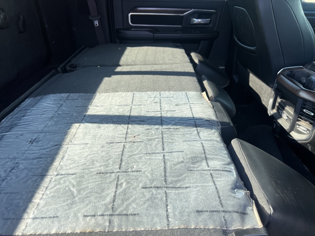 2022 Ram 3500 Laramie photo 11