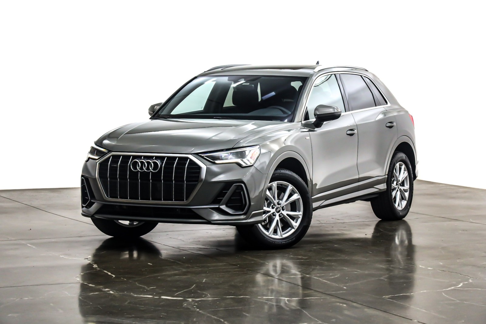 2025 Audi Q3 S Line Premium Plus's photo