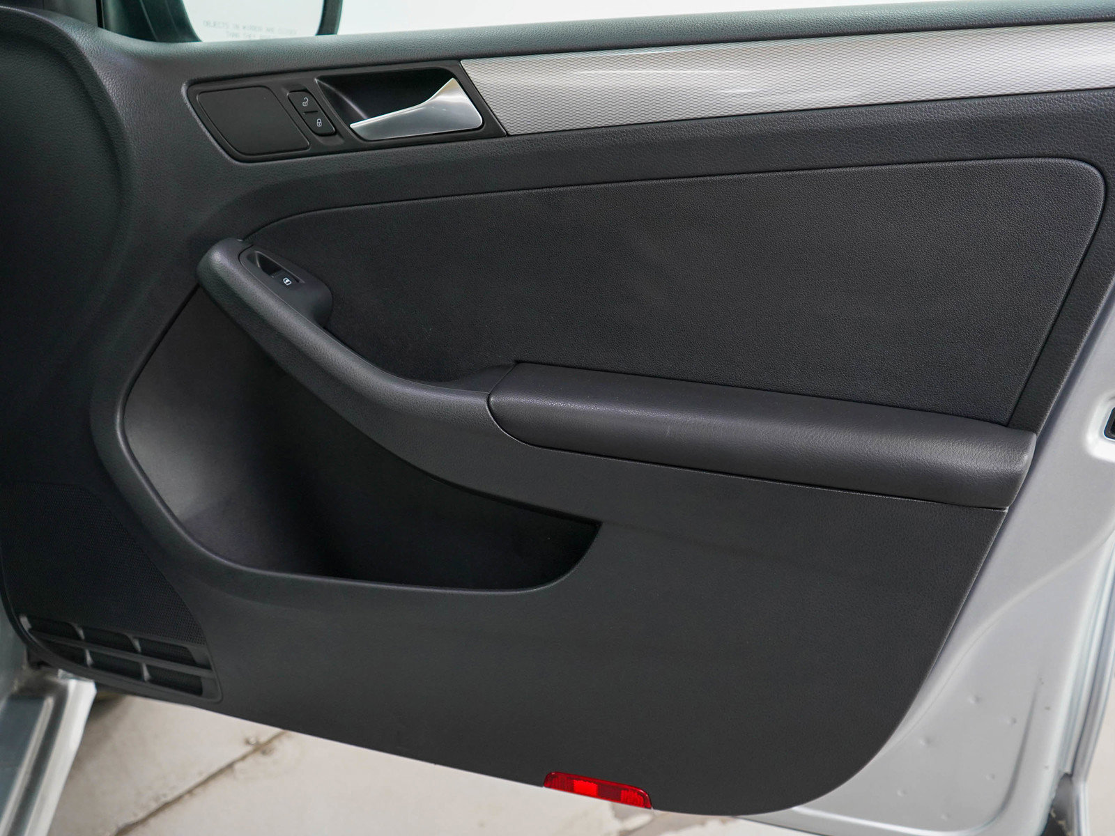 2015 Volkswagen Jetta 1.8T SE photo 9