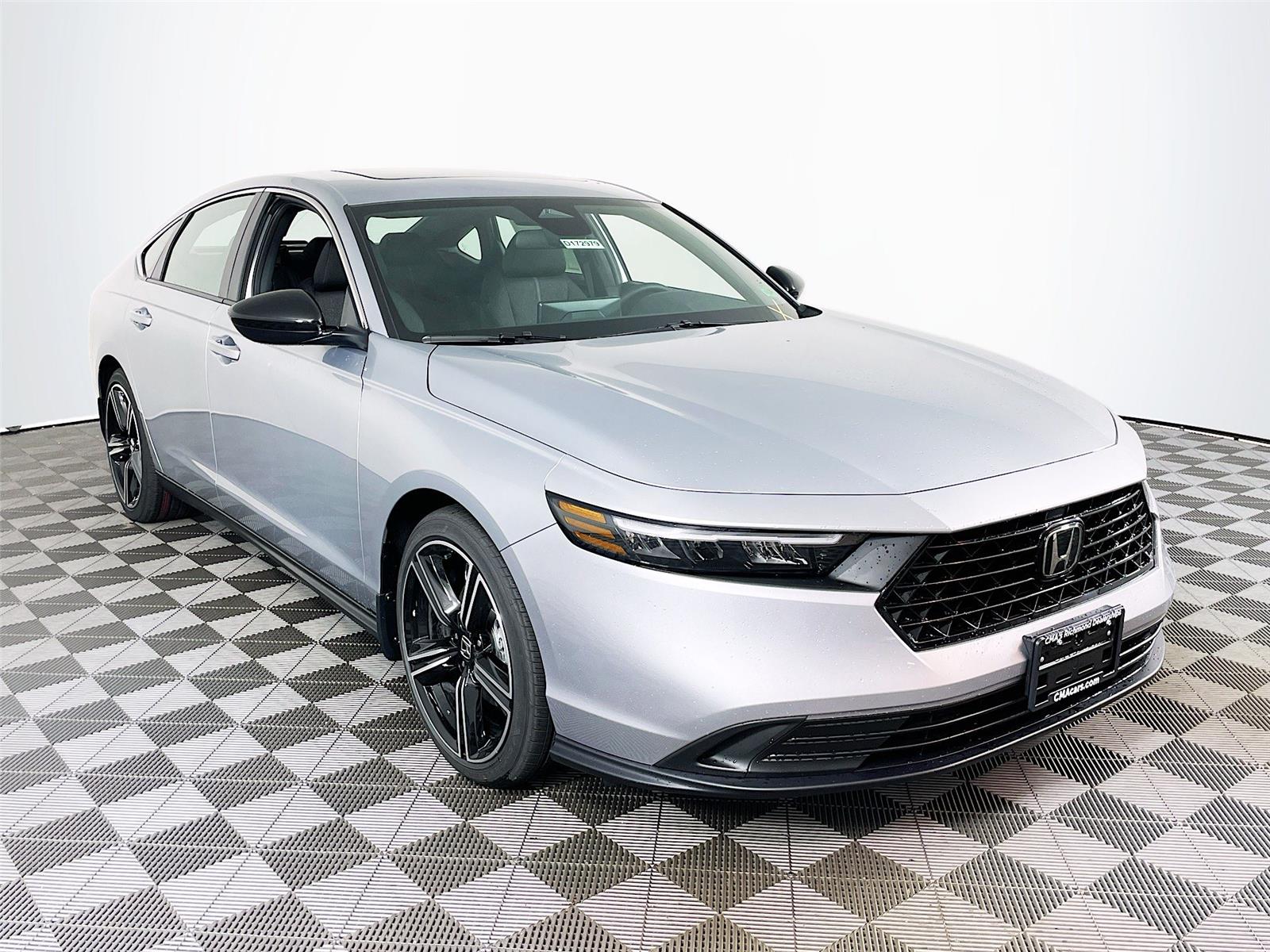2025 Honda Accord Hybrid Sport's photo