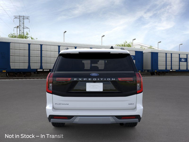2025 Ford Expedition Platinum MAX photo 3