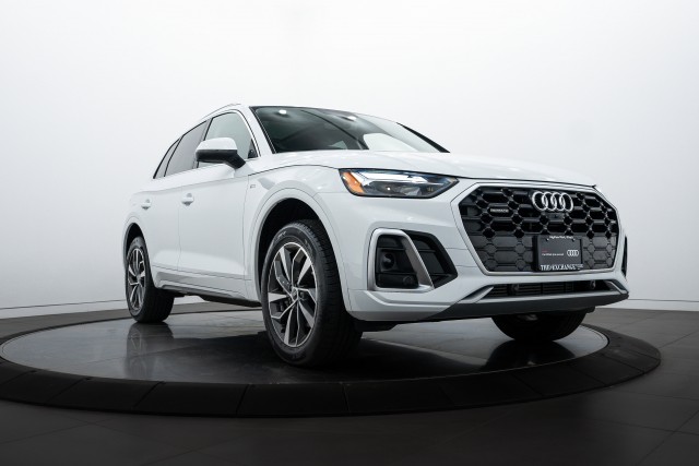 2025 Audi Q5 S line Premium Plus