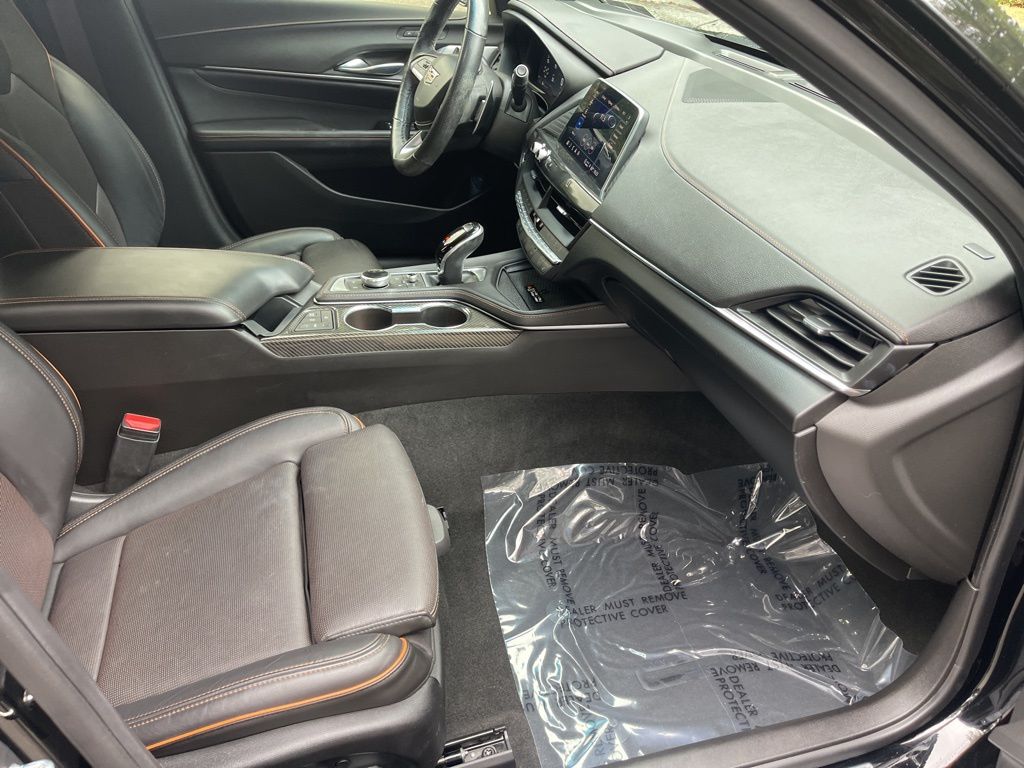 2021 Cadillac CT4 photo 17