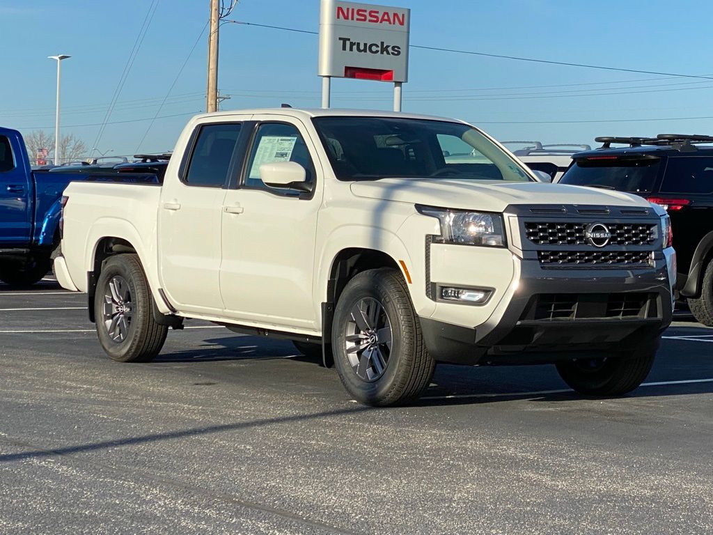 2025 Nissan Frontier SV photo 2