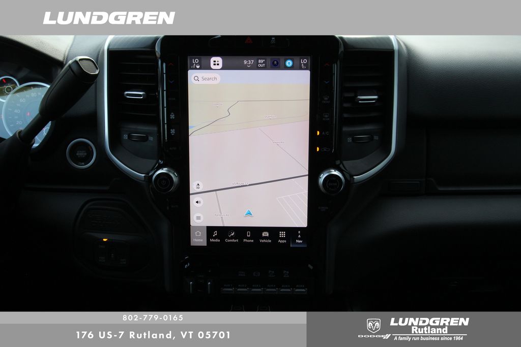 2025 Ram 3500 Big Horn photo 3