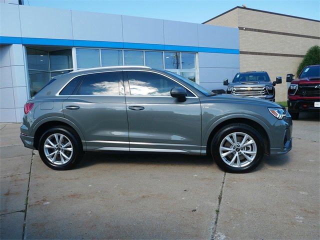 2023 Audi Q3 S line Premium photo 8
