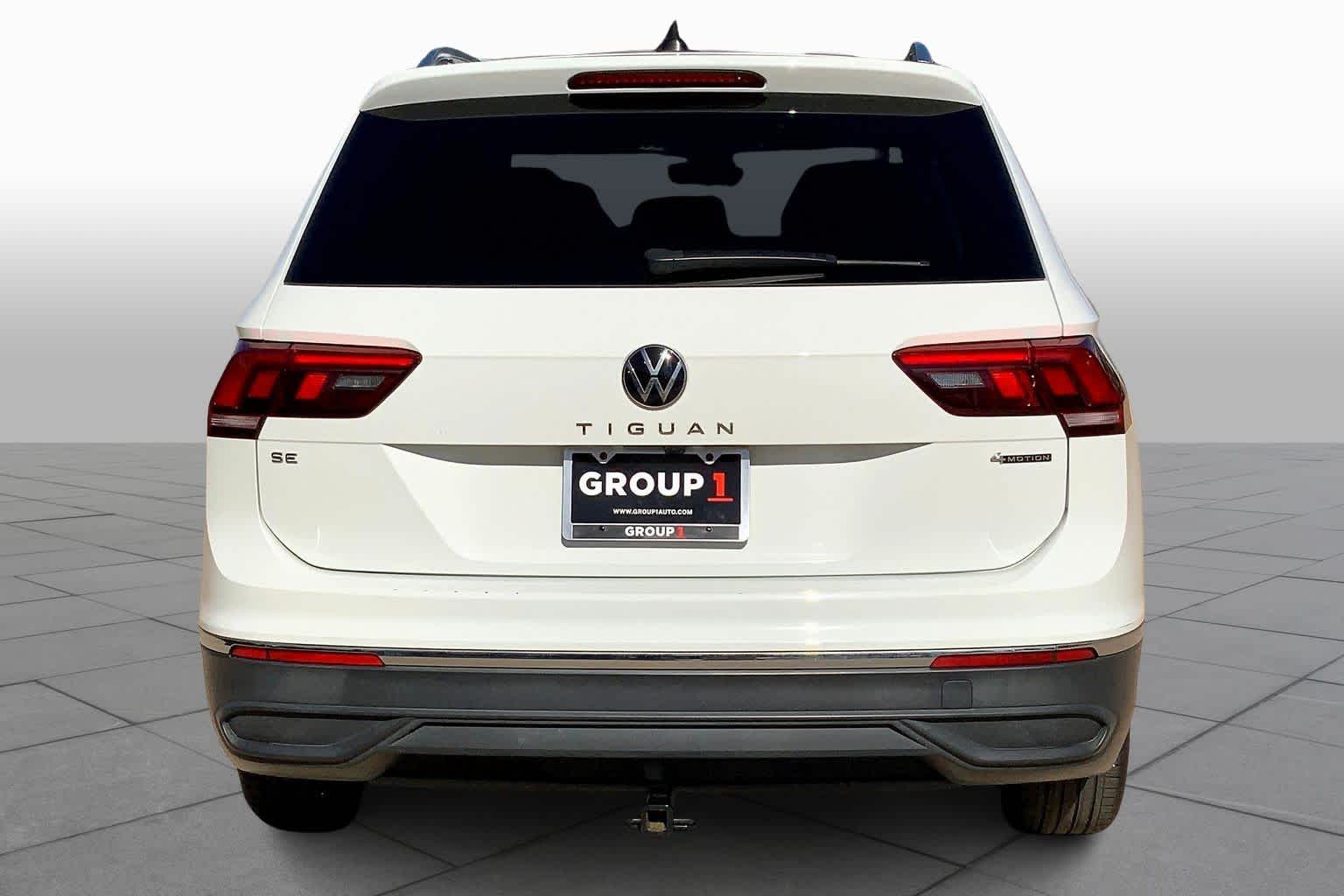 2024 Volkswagen Tiguan SE Wolfsburg Edition photo 4