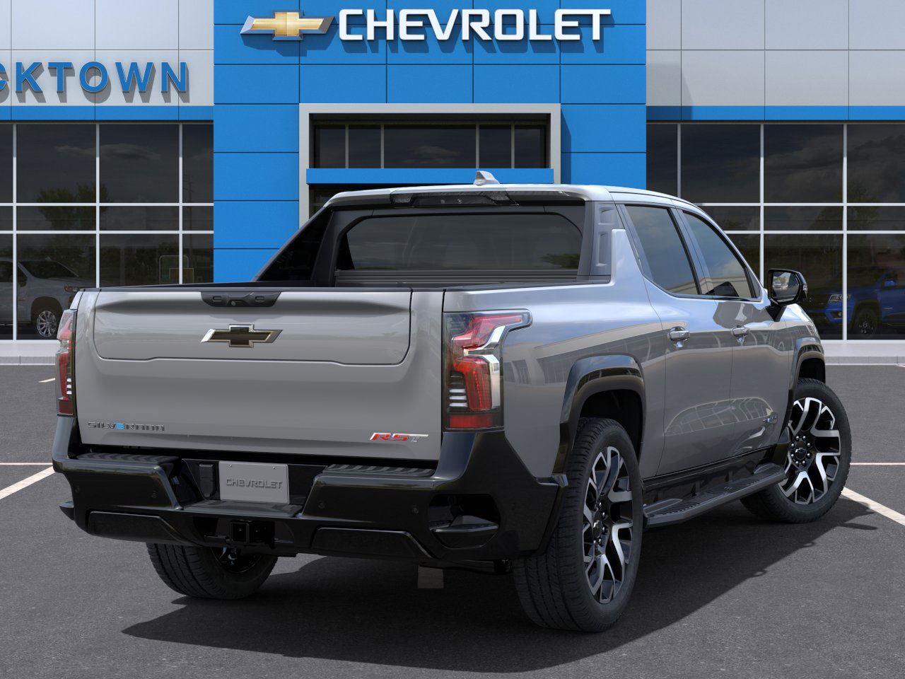 2025 Chevrolet Silverado EV RST photo 4
