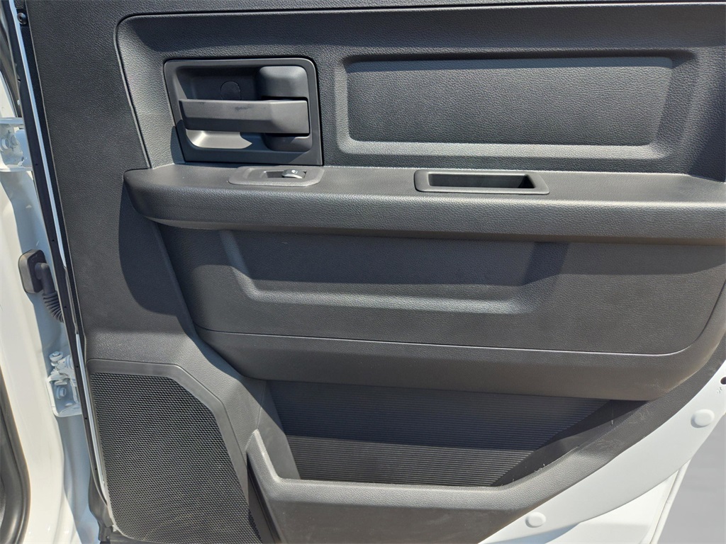 2026 Ram 3500 Tradesman photo 19