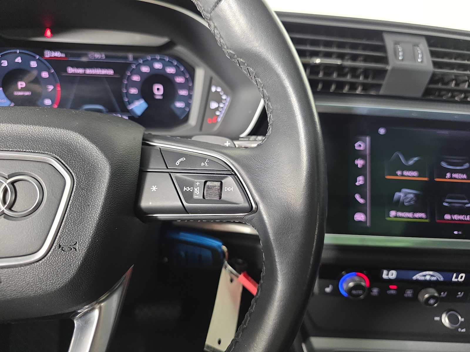2022 Audi Q3 S line Premium Plus photo 20