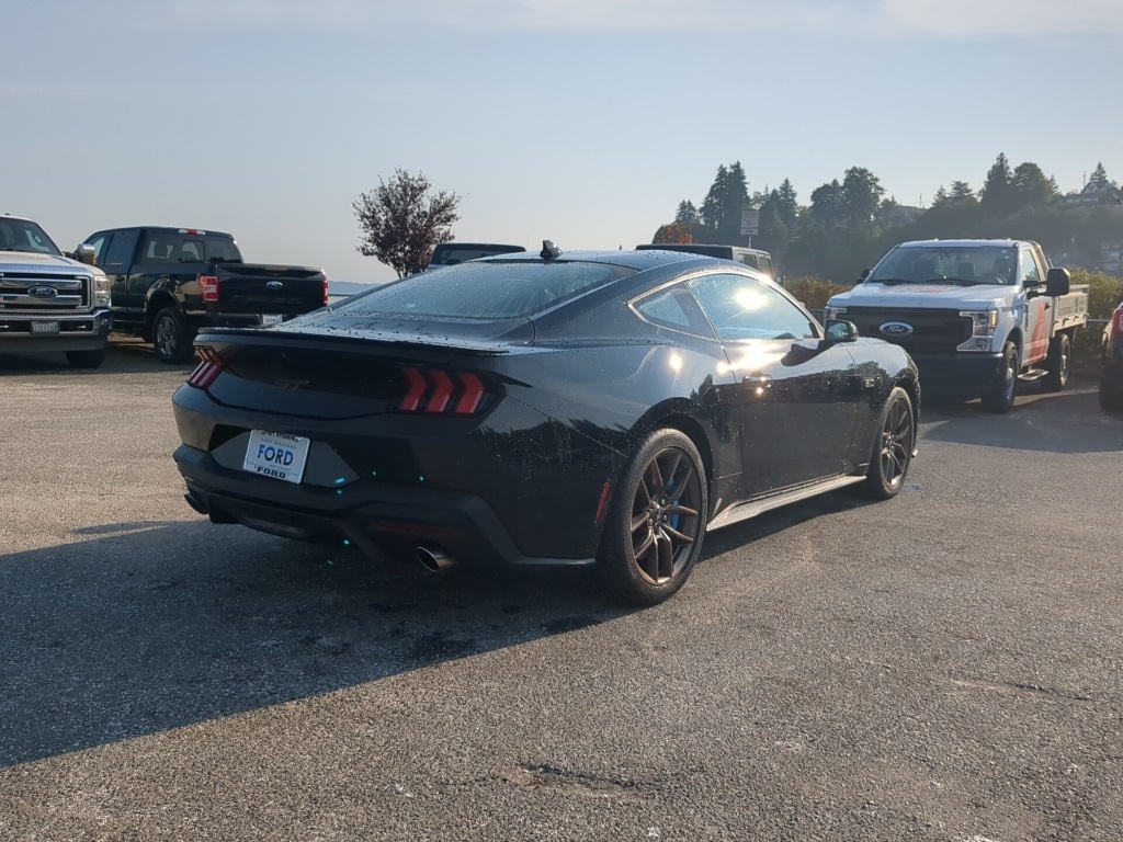 2024 Ford Mustang GT Premium photo 17