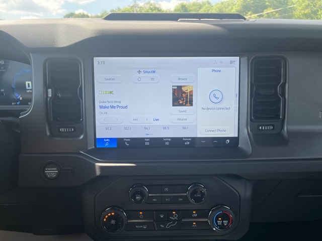 2025 Ford Bronco Base photo 15