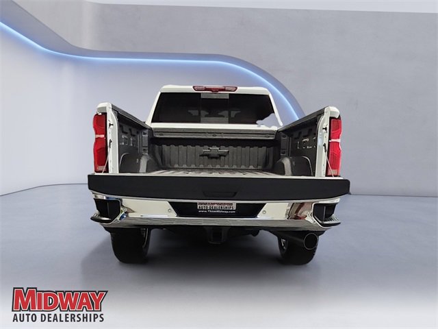 2025 Chevrolet Silverado 2500HD LTZ photo 4