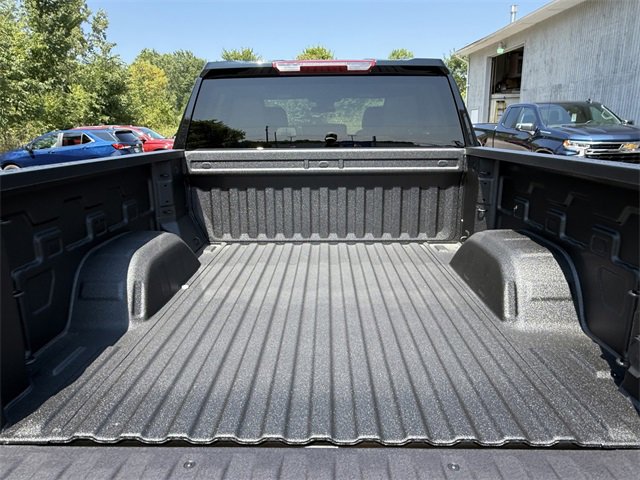 2025 Chevrolet Silverado 1500 Custom photo 5
