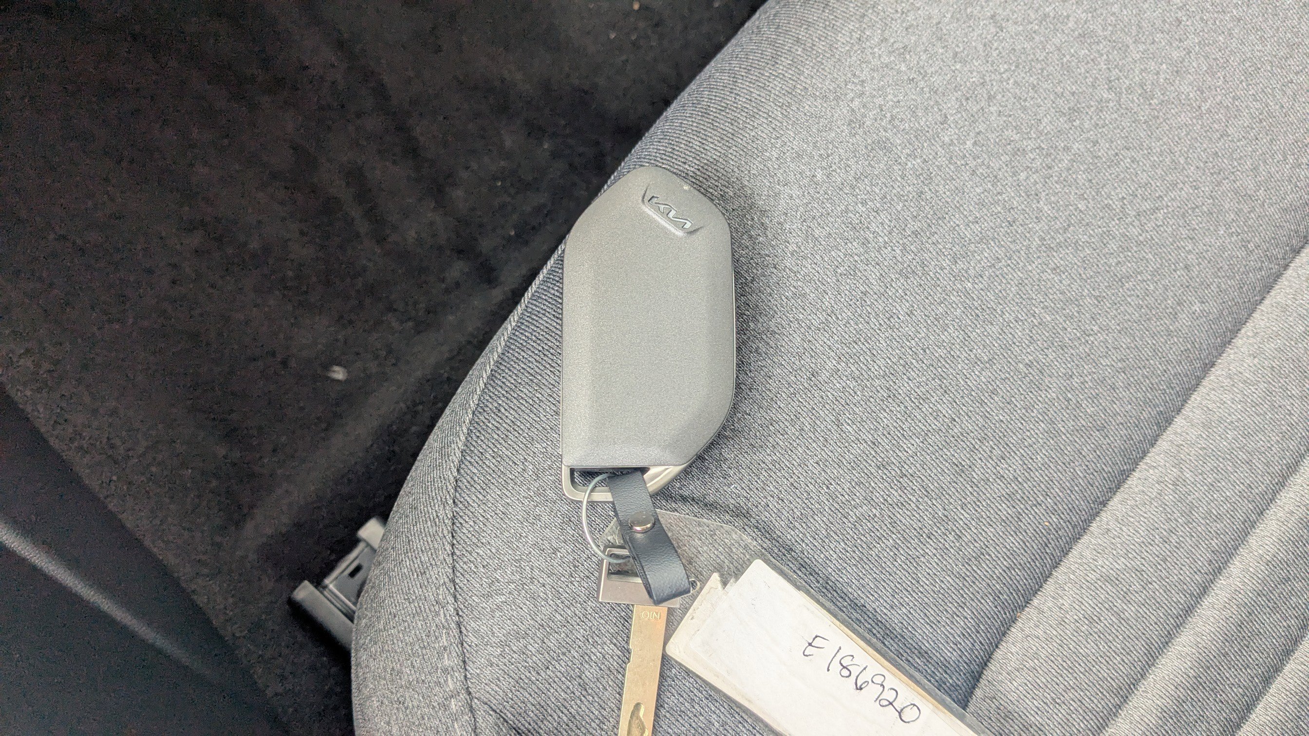 2025 Kia K4 EX photo 32