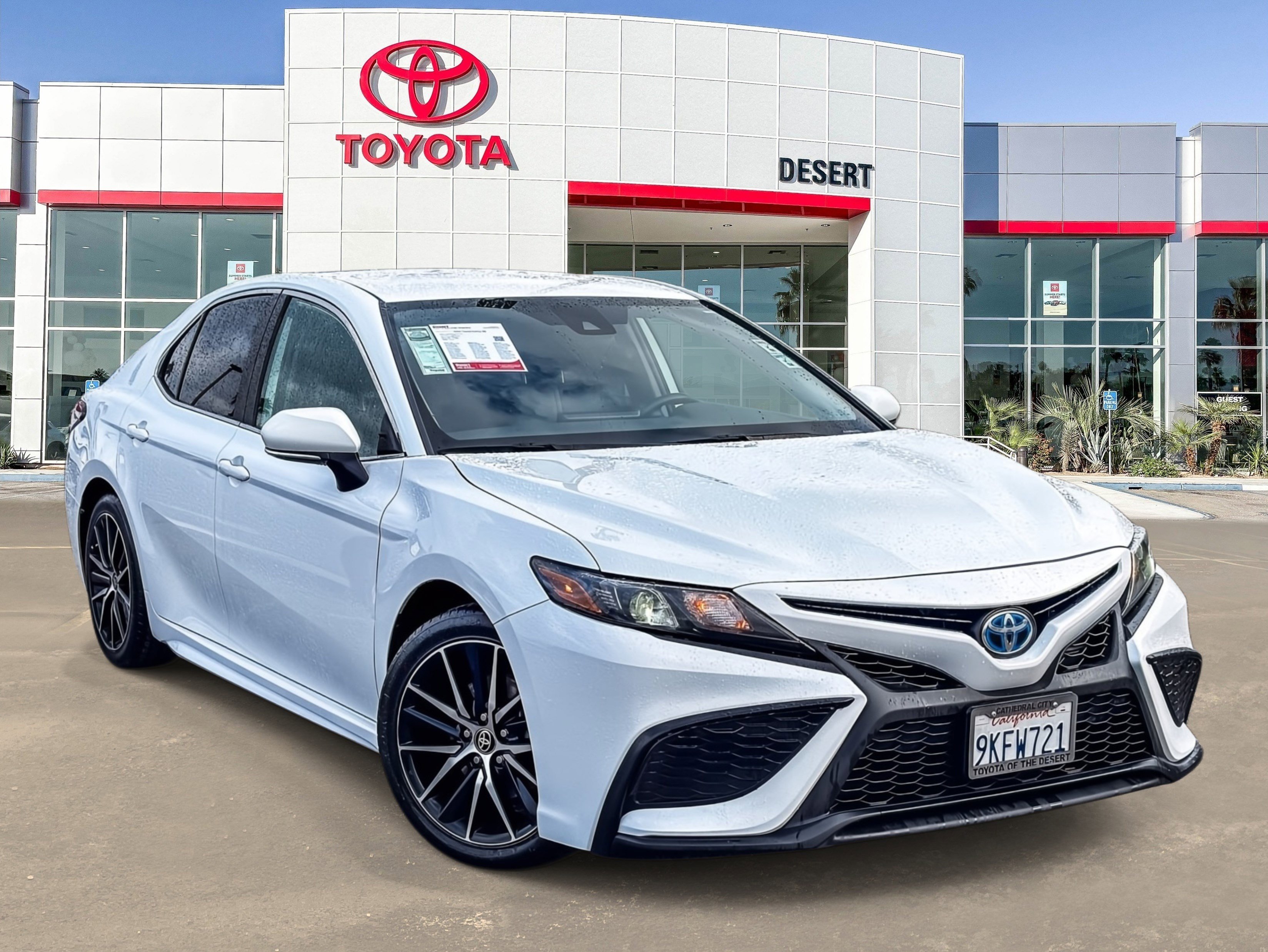 2024 Toyota Camry SE