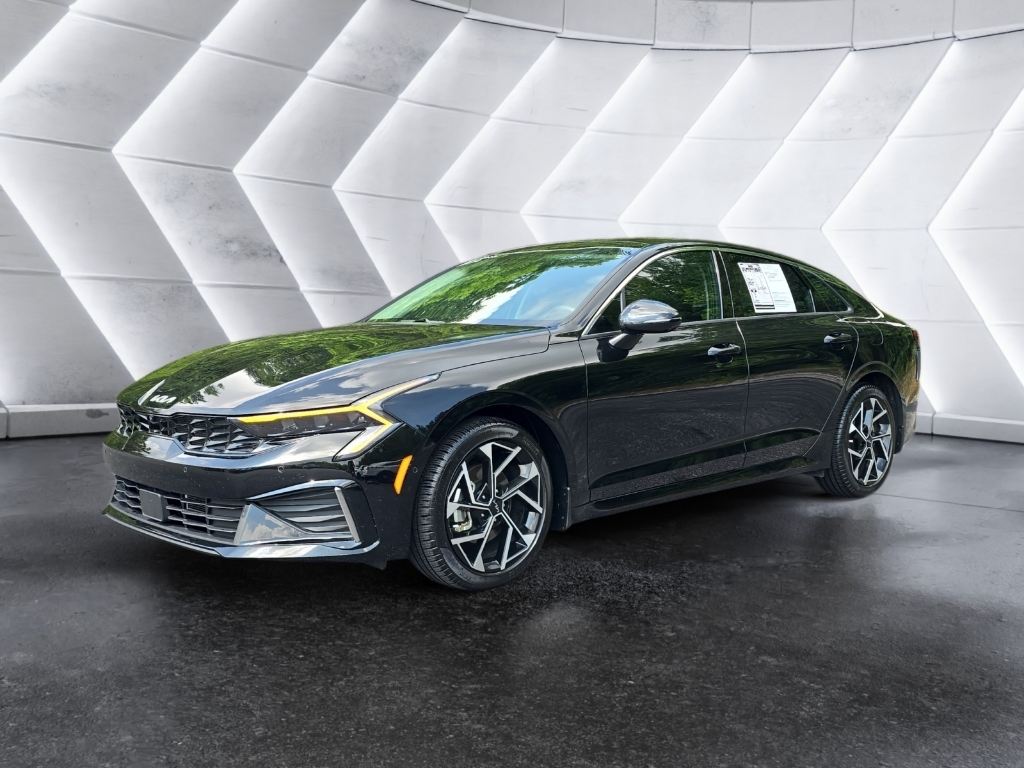 2025 Kia K5 EX's photo