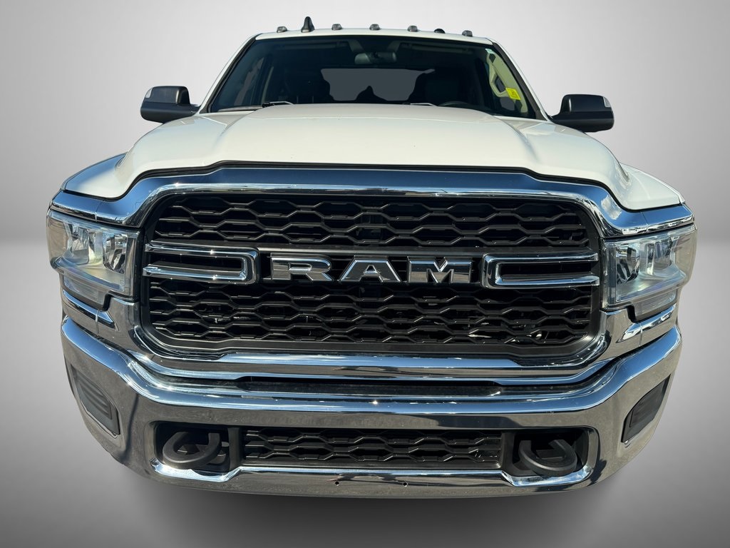 2019 Ram 5500 photo 6