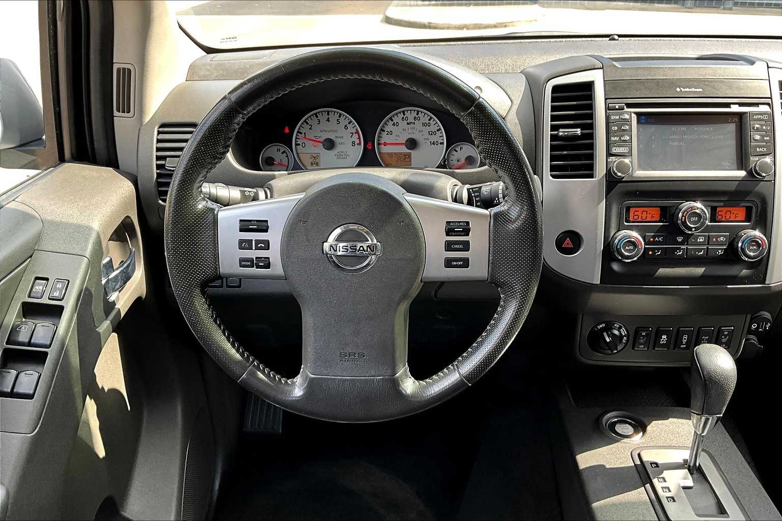 2021 Nissan Frontier PRO-4X photo 14