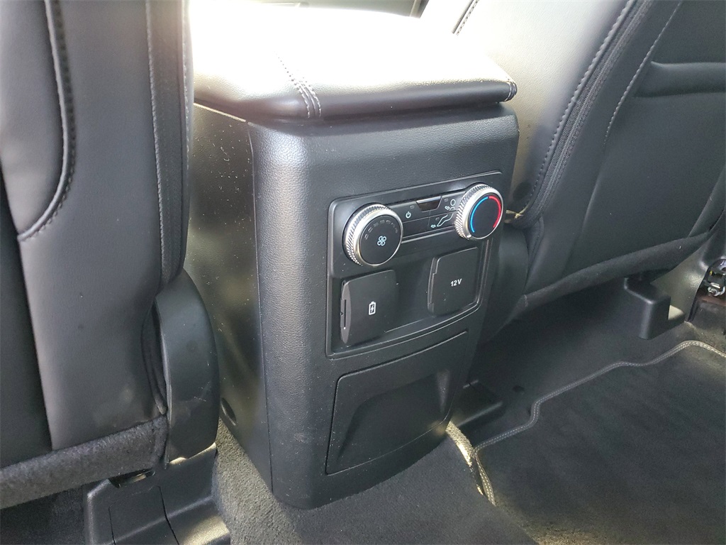 2022 Ford Explorer XLT photo 24