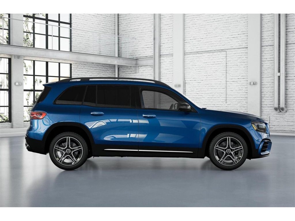 2025 Mercedes Benz GLB 250 photo 2