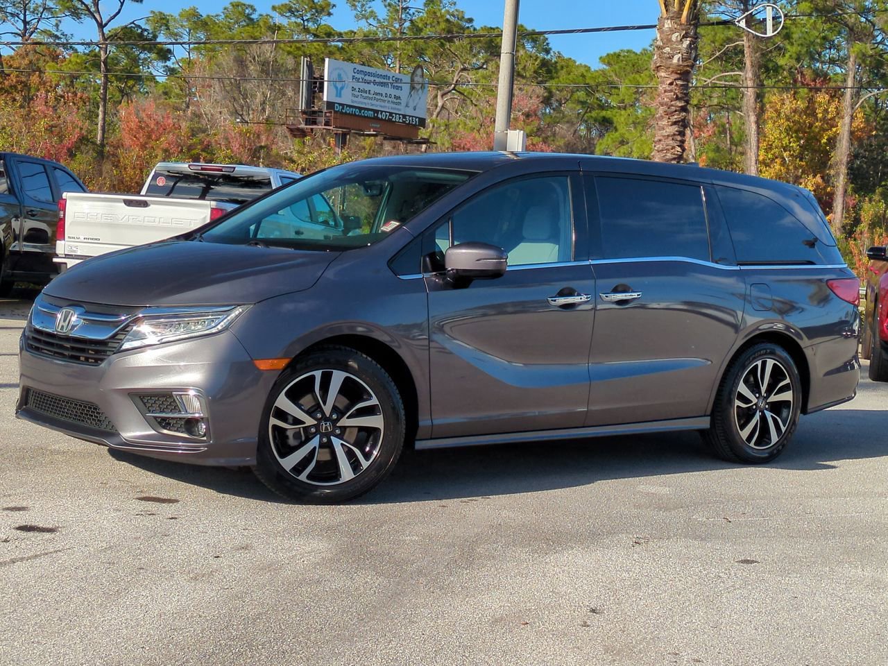 2018 Honda Odyssey Elite's photo