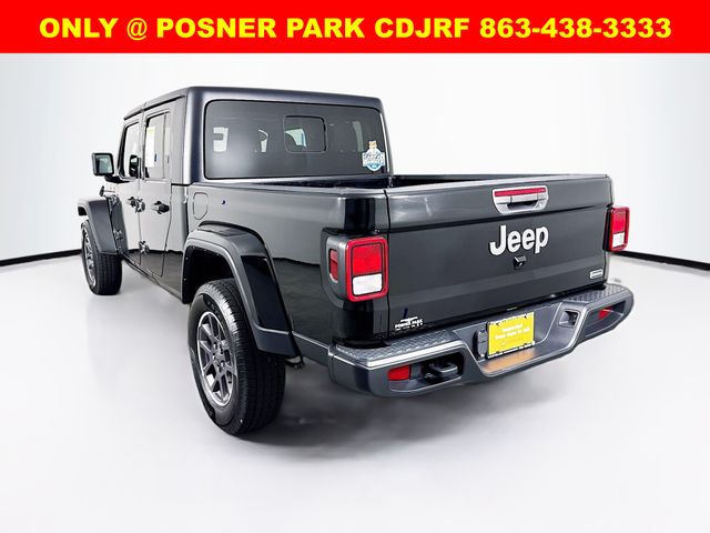 2023 Jeep Gladiator Overland photo 5