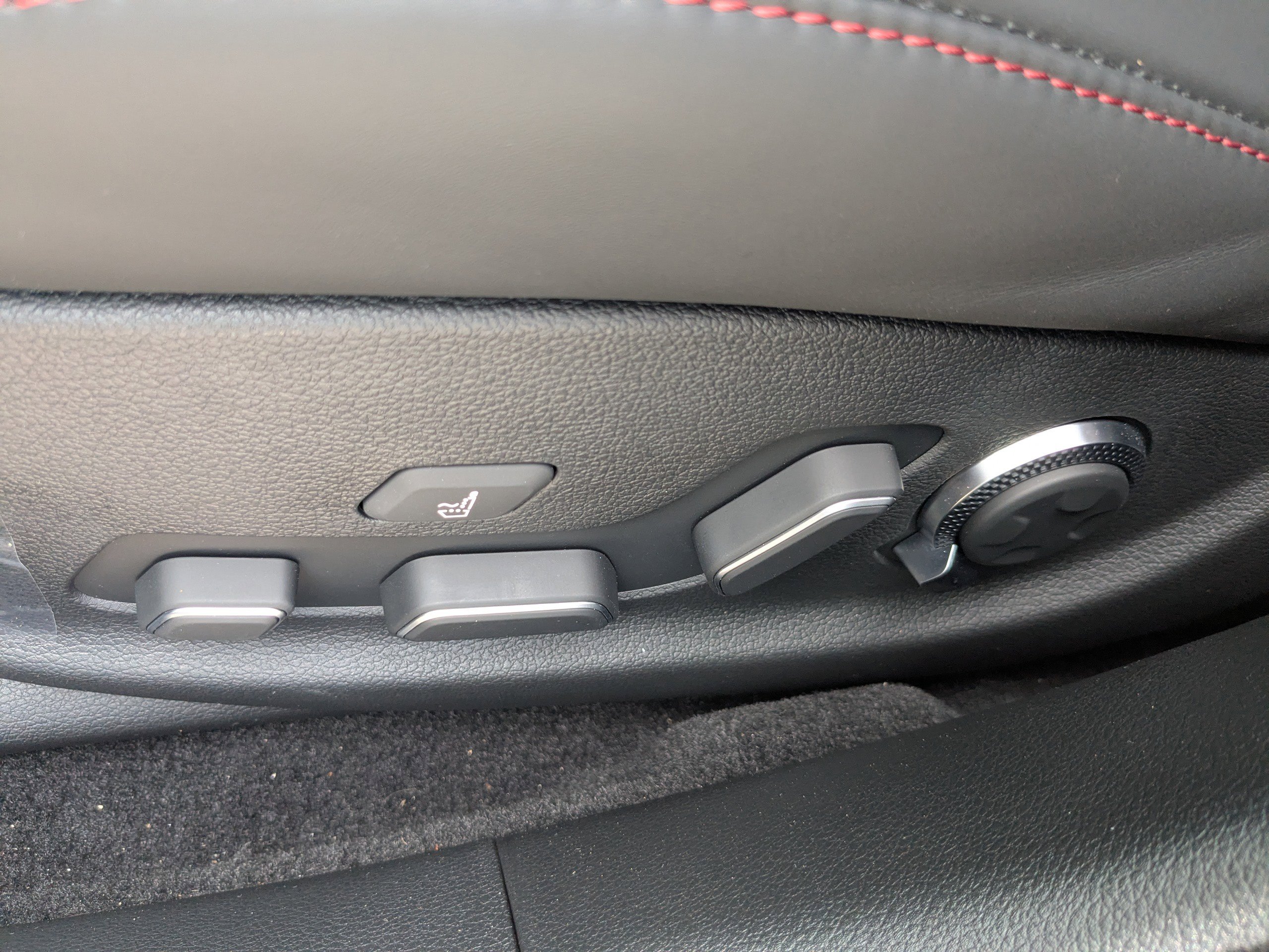 2025 Genesis G80 3.5T Sport Prestige AWD photo 16