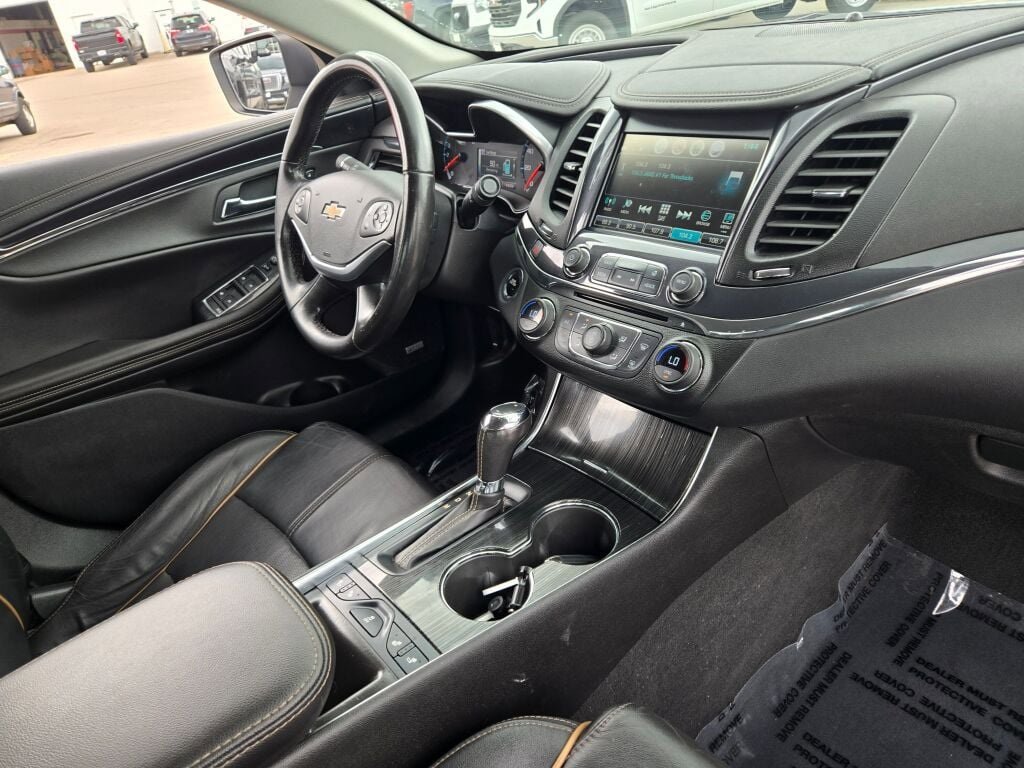2019 Chevrolet Impala Premier photo 5