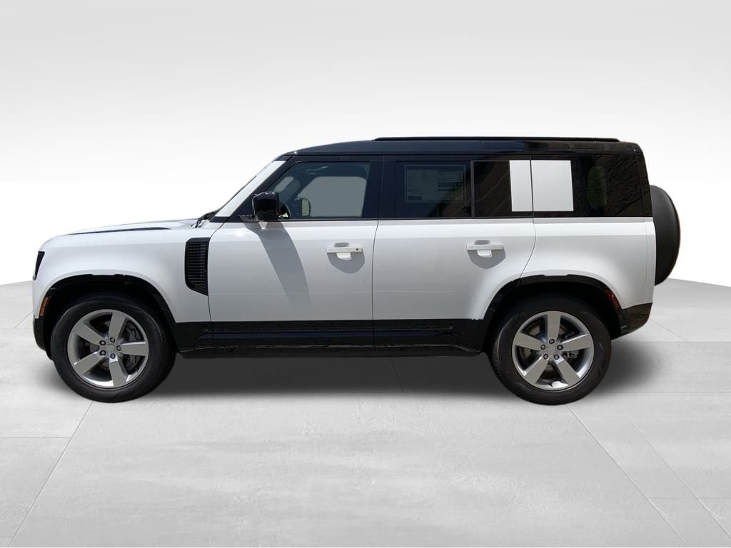 2025 Land Rover Defender 110 X-Dynamic SE photo 4