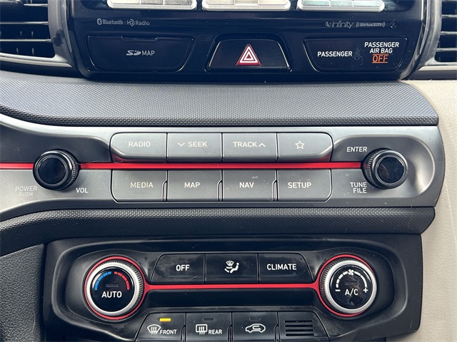 2019 Hyundai Veloster Turbo Ultimate photo 3