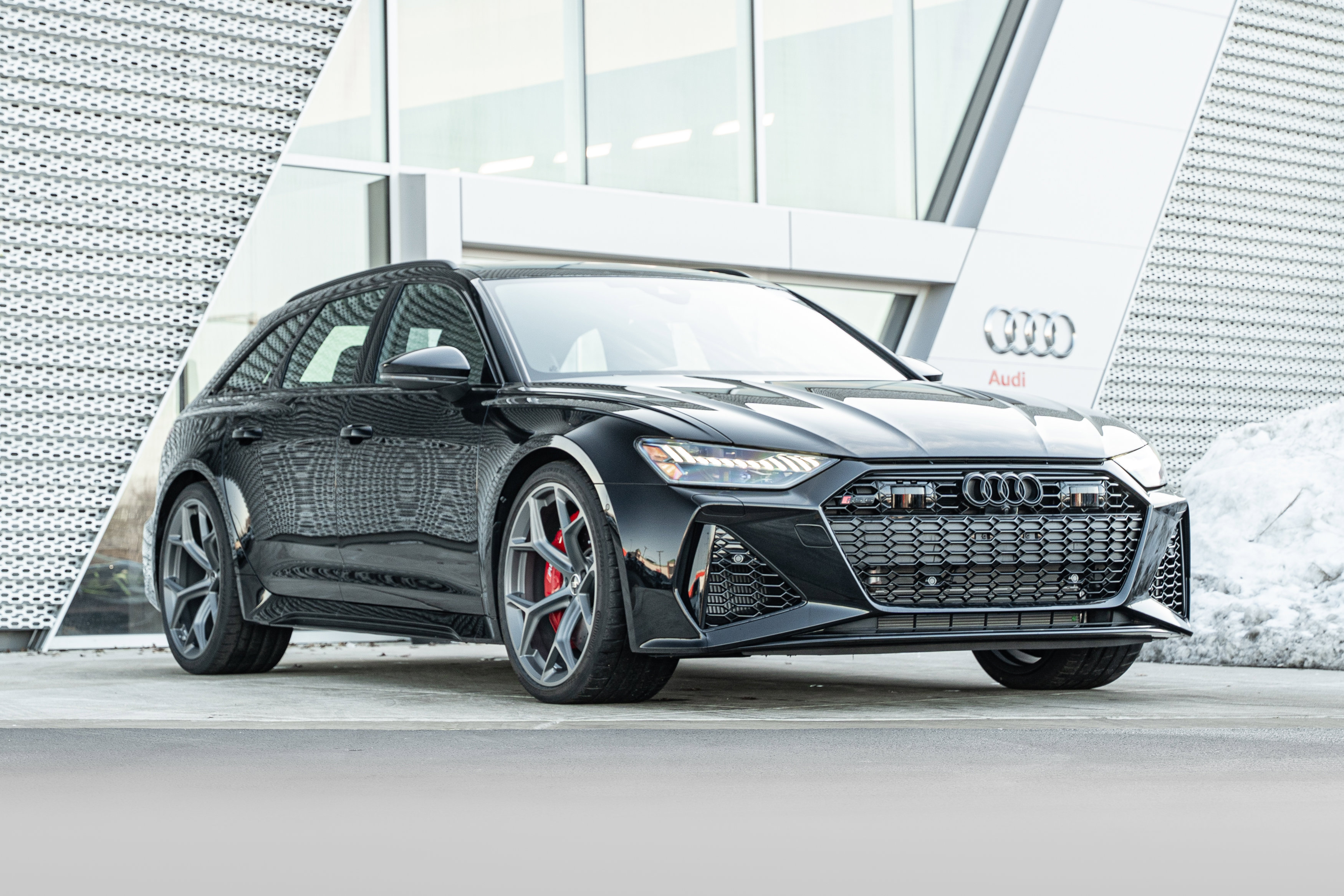 2026 Audi RS 6 Avant Base's photo