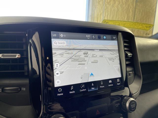 2023 Ram 2500 Tradesman photo 3
