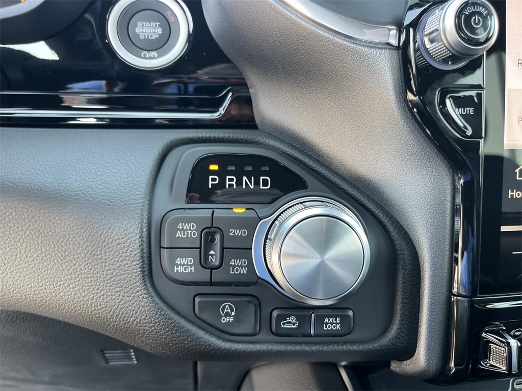 2026 Ram 1500 Laramie photo 21