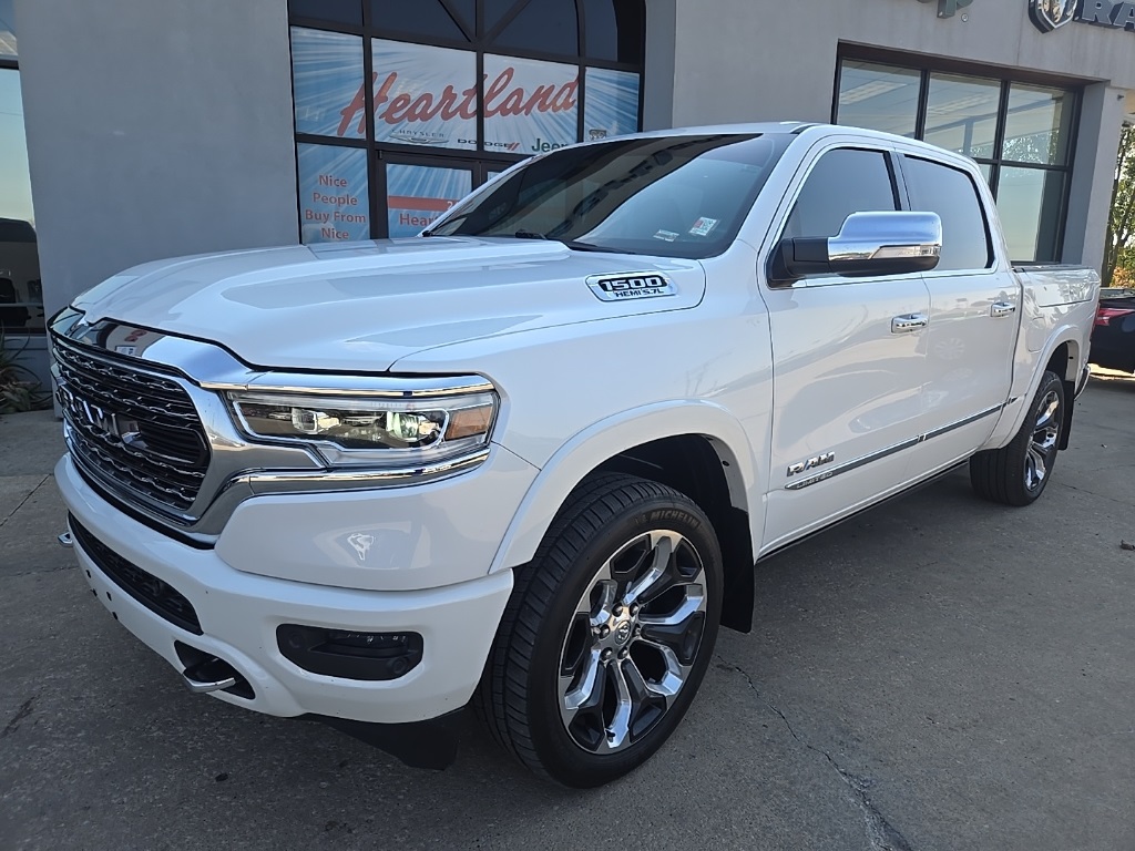 Used 2019 RAM Ram 1500 Pickup Limited with VIN 1C6SRFHT1KN780071 for sale in Kansas City
