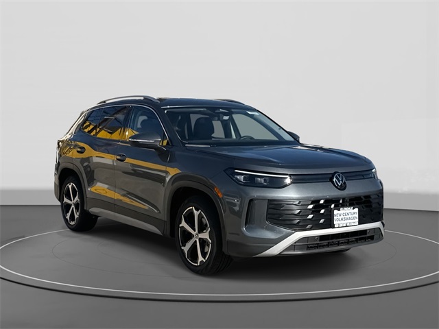 2026 Volkswagen Tiguan SE's photo