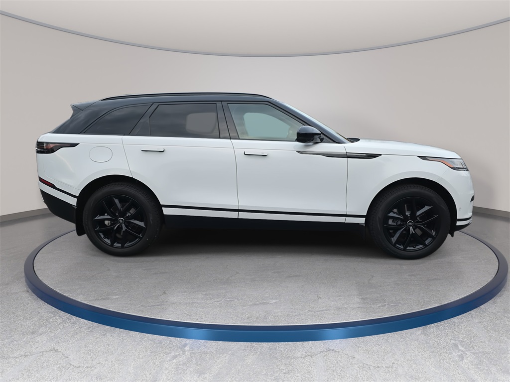 2026 Land Rover Range Rover Velar S photo 4
